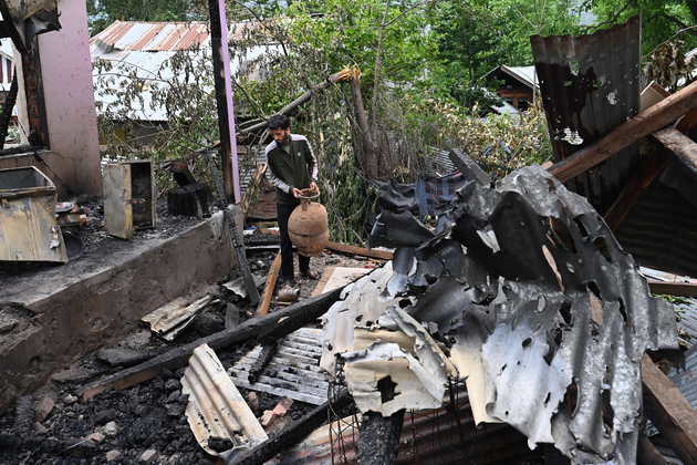 INDIAN-CONTROLLED KASHMIR-HOUSES-DAMAGE