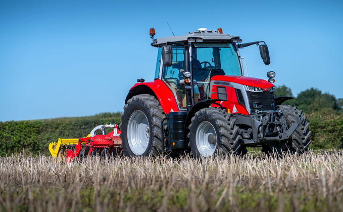 Spanning five models, the four-cylinder Massey Ferguson 6S range offers boosted power outputs of 150-200hp