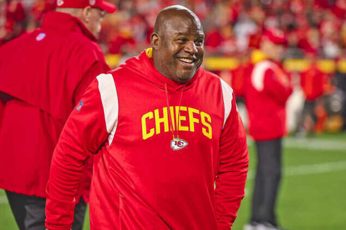 Chiefs Name Eric Bieniemy as Offensive Coordinator