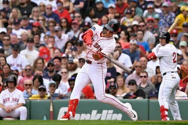 Red Sox aim to continue clutch hitting vs. Guardians