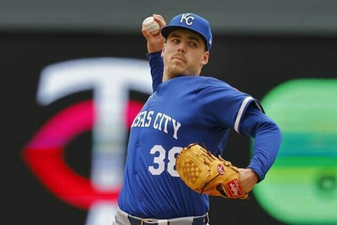 Royals' Ryan Bergert seeks elusive win in finale vs. White Sox