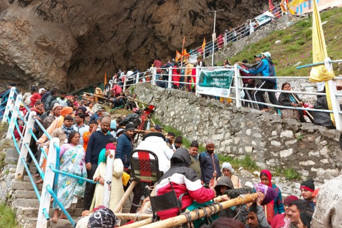 581 CAPF companies, jammers, drones deployed to ensure safe Amarnath Yatra