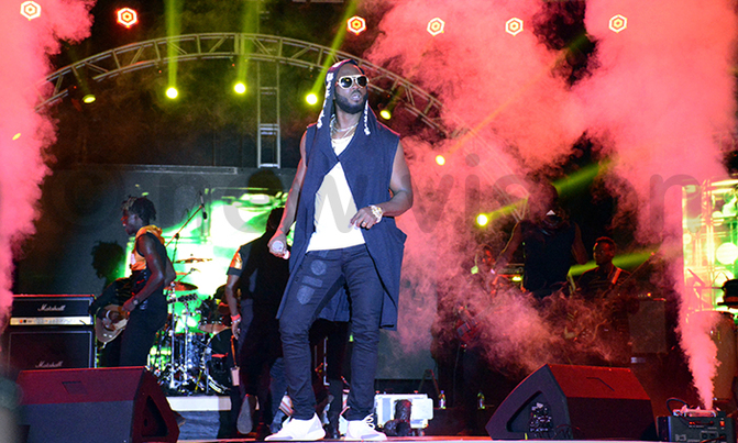 Bebe Cool thrills at Golden Heart Concert Bebe Cool thrills at Golden Heart Concert