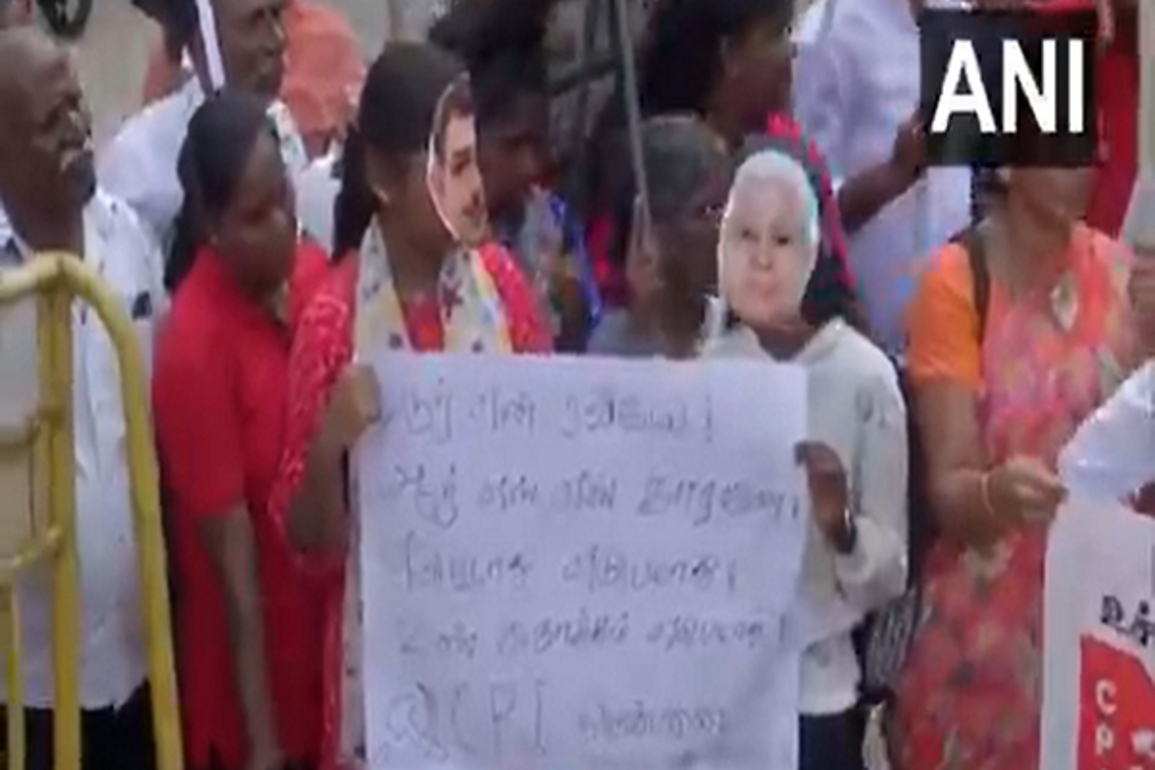 CPI stages black flag protest in Chennai against TN Governor, Vice President over VC meeting
