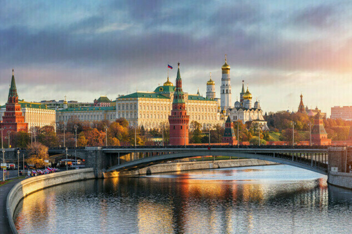 Kremlin comments on possible changes to Kievs negotiation team