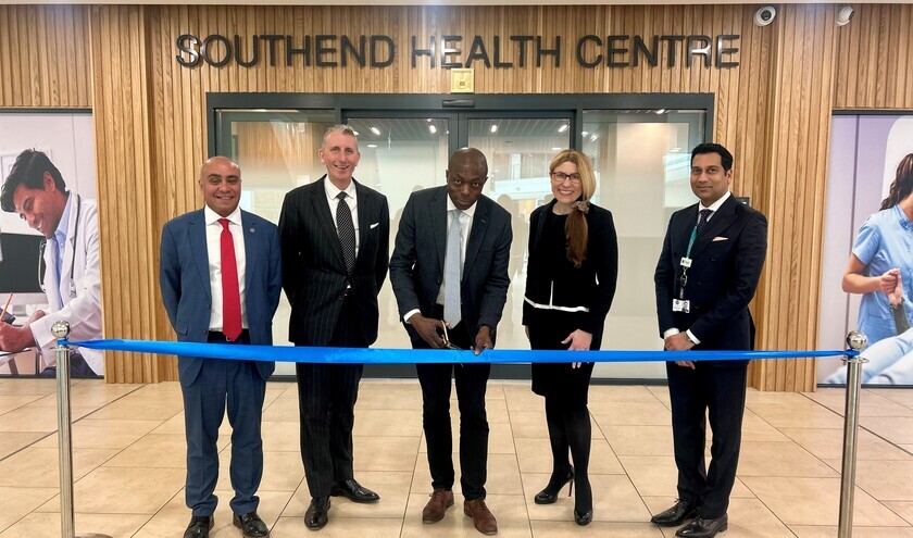 David Burton Sampson MP, Dr Andy Wood OBE, Bayo Alaba MP, Dawn Scrafield and Nagendra SanathKumar (c) Mid and South Essex NHS Foundation Trust