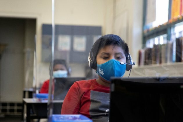 As Children in US Study Online, Apps Watch Their Every Move
