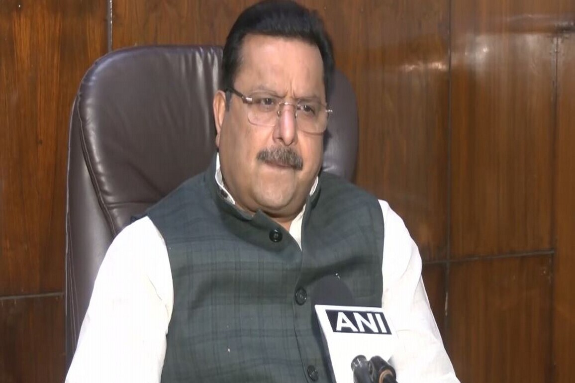 "History shows Nitish Kumar doesn't bow to anyone's pressure...": JD(U) leader Harshvardhan Singh