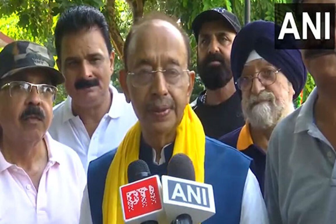 "Implementation is very difficult": BJP's Vijay Goel on SC's revised verdict on stray dogs