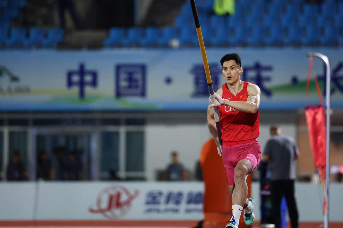 (SP)CHINA-CHONGQING-ATHLETICS-ASIAN JUMPING CHAMPIONSHIPS-MEN'S POLE VAULT (CN)