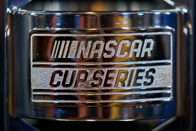 NASCAR community mourns death of broadcast pioneer Ken Squier