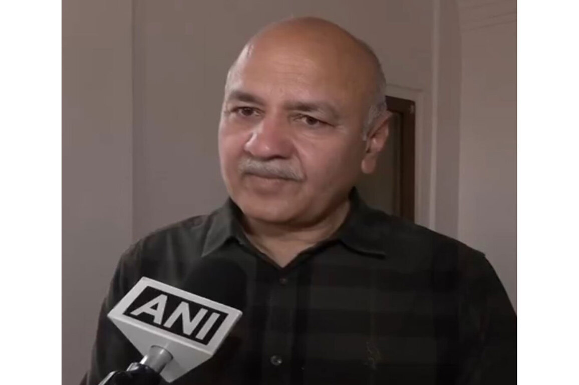 Manish Sisodia urges people to vote out PM Modi