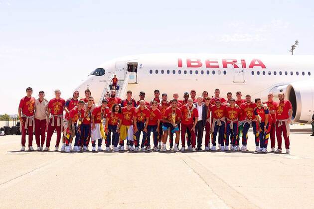 Spain return to Madrid following FIFA World Cup trophy triumph
