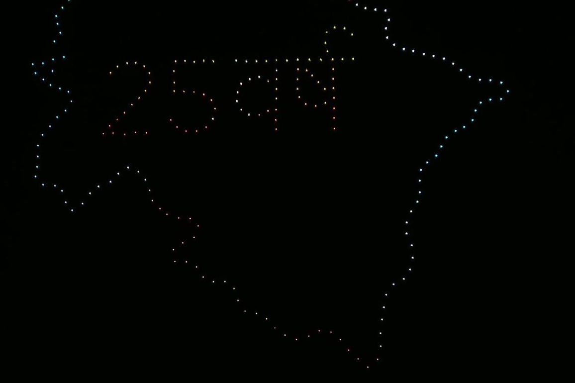 Over 300 drones illuminate Dehradun sky on Uttarakhand foundation day