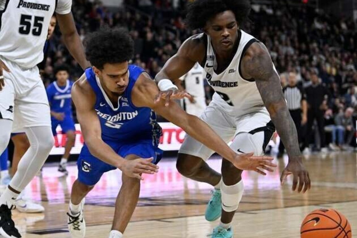 Fueled by second-half run, Providence edges Creighton
