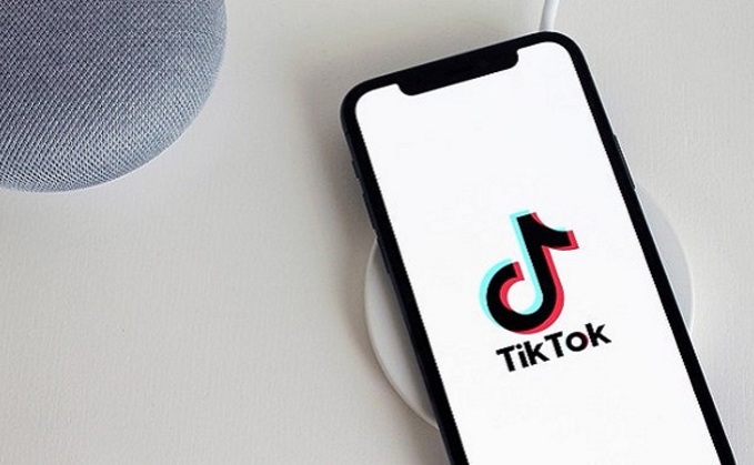 BBC tells staff to remove TikTok from corporate mobile phones