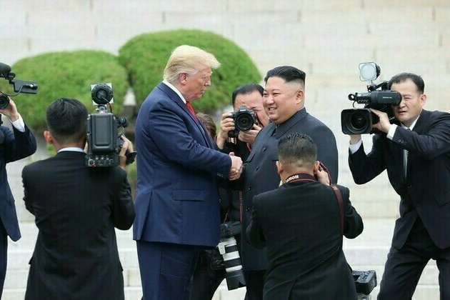 White House preparing for possible Trump-Kim talks  Axios