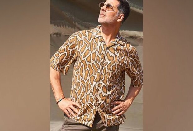 Hera Pheri simply rocks my life: Akshay Kumar shares video of fan striking his famous pose