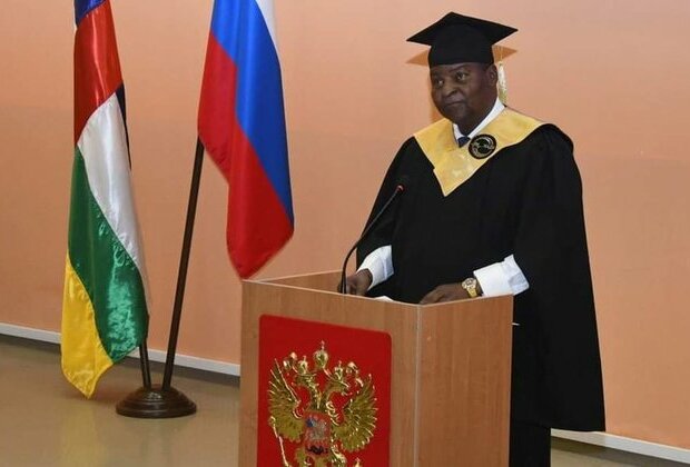 African president receives Russian university award