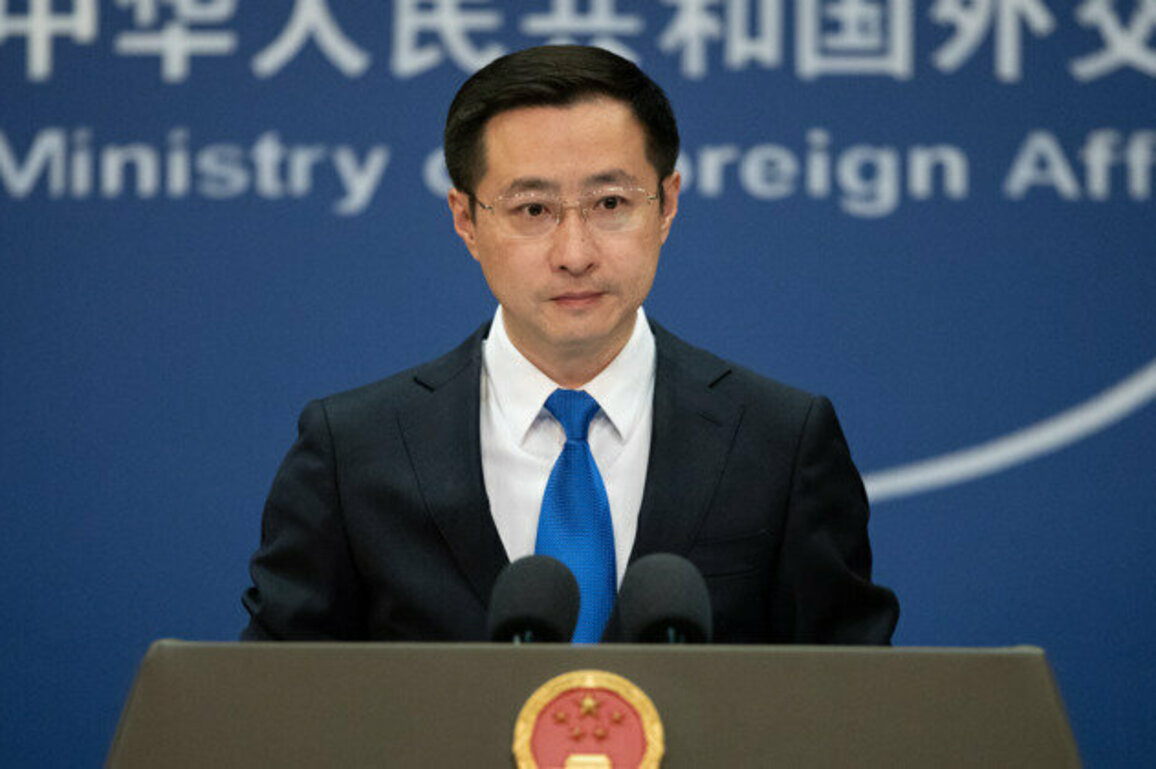 China urges U.S. to halt weapons sales to Taiwan region