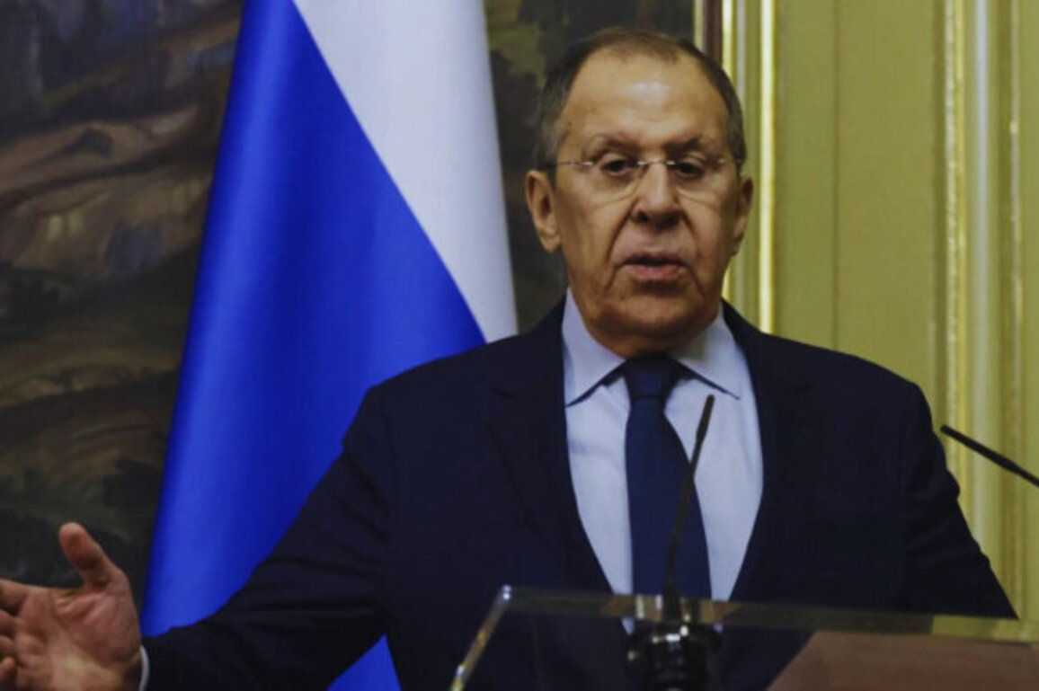 Lavrov: Russia Ready to Offer Security Guarantees to EU and NATO