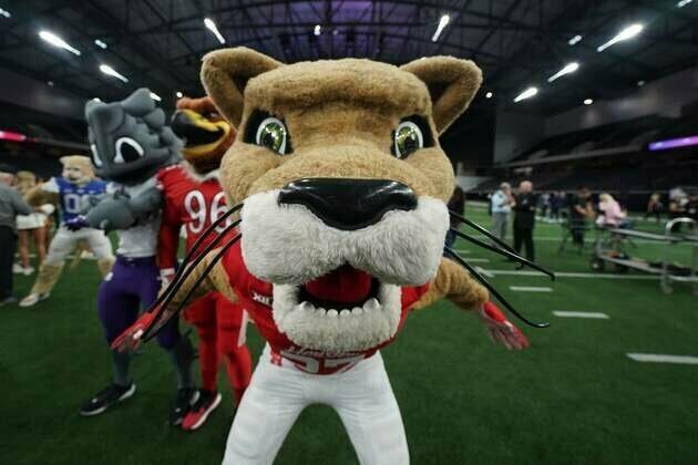 Houston hosting FCS Stephen F. Austin to start season