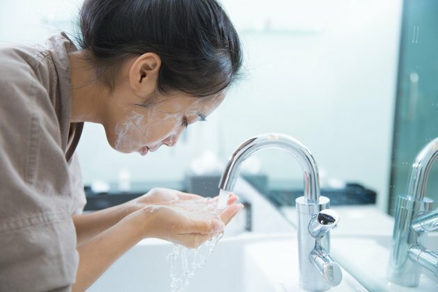 What is sodium lauryl sulfate and is it safe to use?