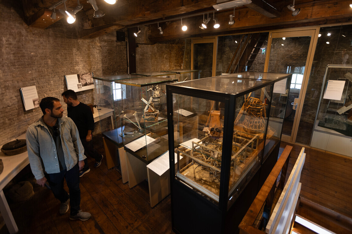 THE NETHERLANDS-LEIDEN-MILL DAY