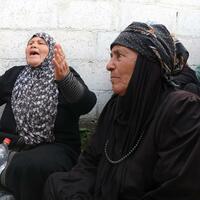 Israeli strikes in Syria's Daraa province force hundreds to flee