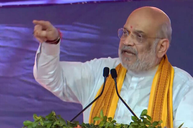 Infiltrators should return to their countries, those who voluntarily go back will not face any legal action: Amit Shah
