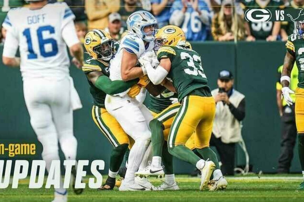 Packers lead Lions 17-6 after three quarters