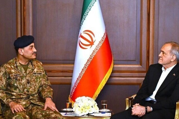 Pakistan Army Chief To Visit Tehran Amid Mediation Efforts