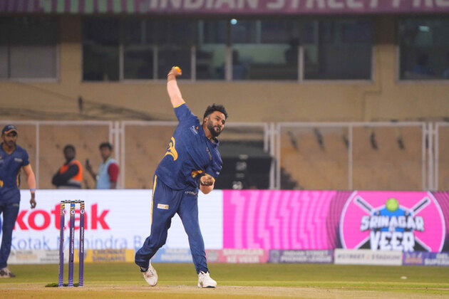 ISPL Season 3: Falcon Risers Hyderabad beat Srinagar Ke Veer after Vicky Bhoir's heroics