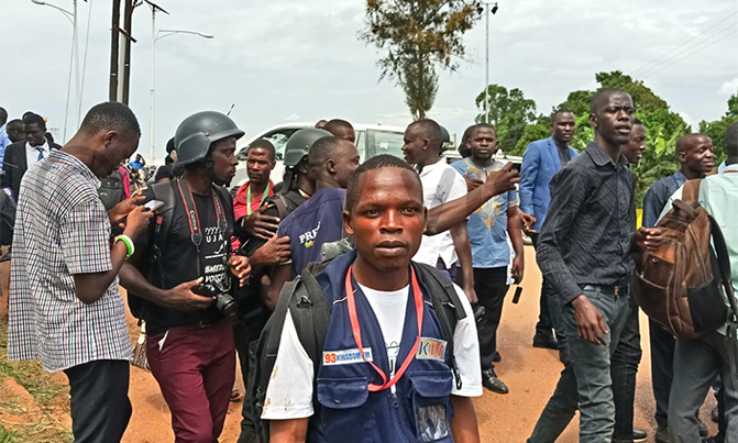 Police meets journalists over brutality Police meets journalists over brutality