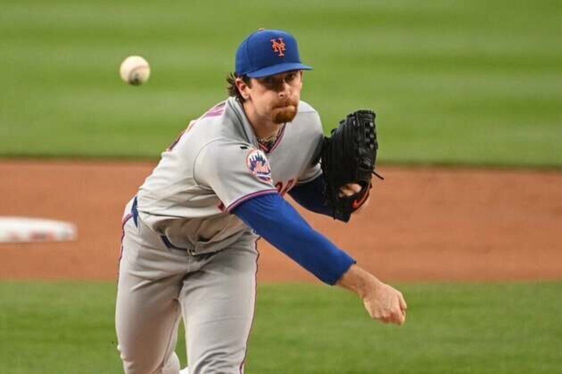 Inconsistent Mets go for sweep over struggling Marlins