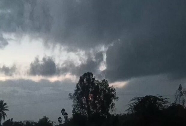 Chennai MeT predicts moderate rainfall, thunderstorms in 10 districts of Tamil Nadu