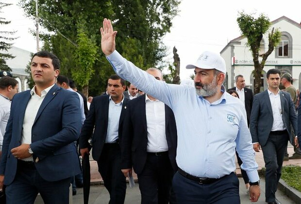 Pashinyan criticized for using POWs as campaign tool