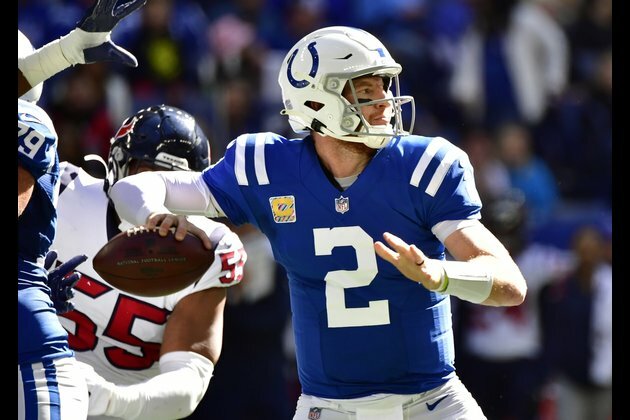 Thriving Carson Wentz leads Colts into San Francisco