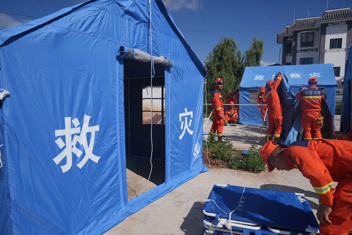 #(SpotNews) CHINA-YUNNAN-ERYUAN-EARTHQUAKE-RESCUE (CN)