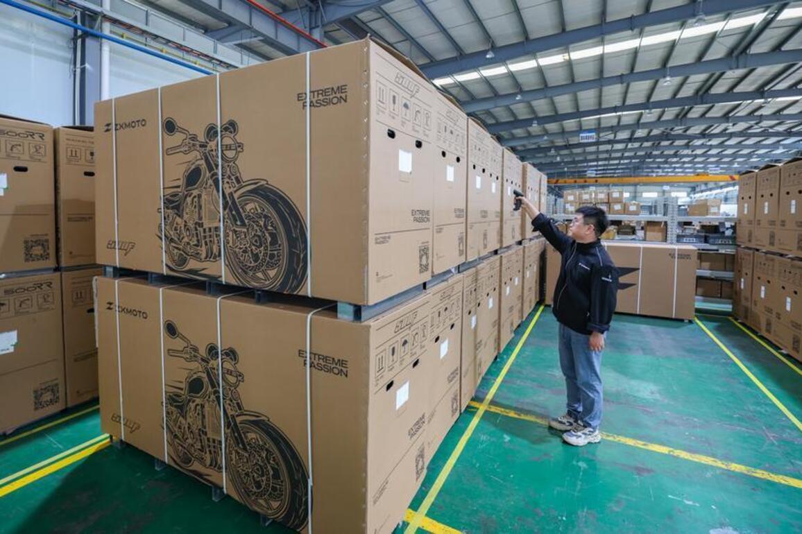 China enhances competitiveness via high-quality products, services