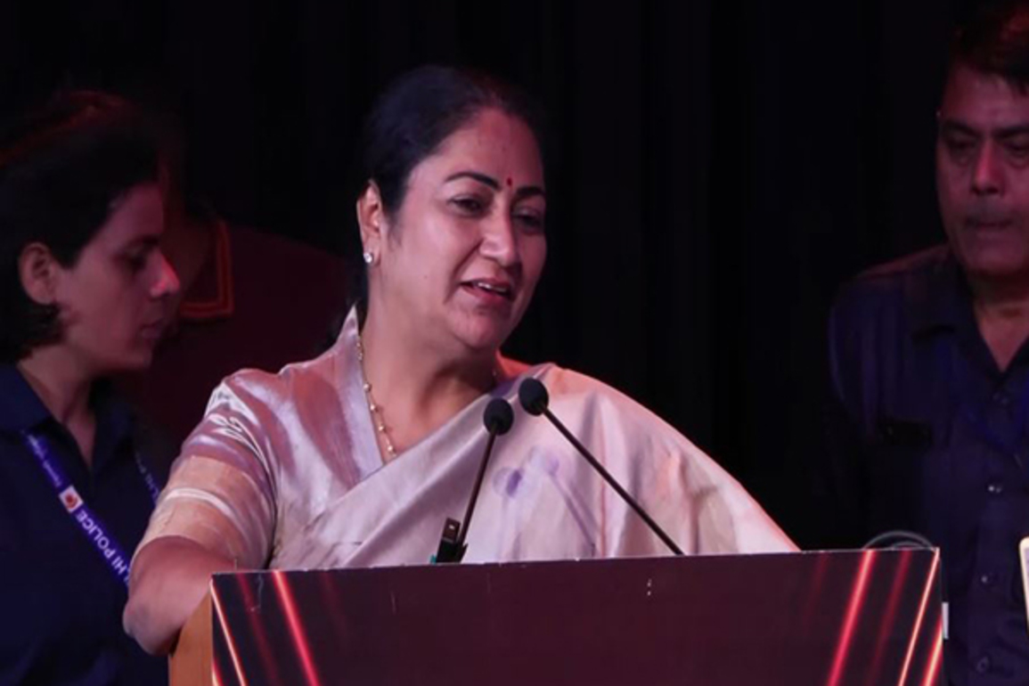 CIFF closes with grand celebration; Delhi CM says "Want to do everything to reawaken the city's historical glory"