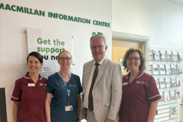 Health Minister visits new regional breast assessment booking centre