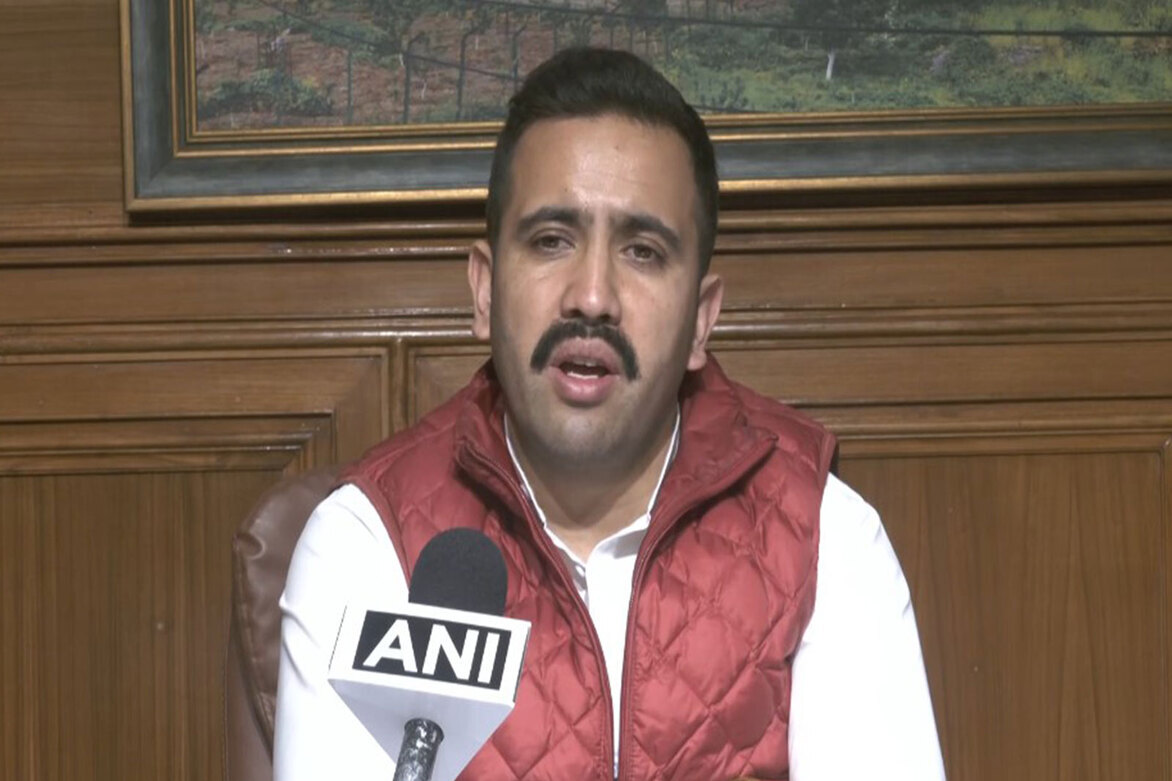 Centre should explore oil options, rather than passing on burden to citizens: Himachal Minister Vikramaditya Singh