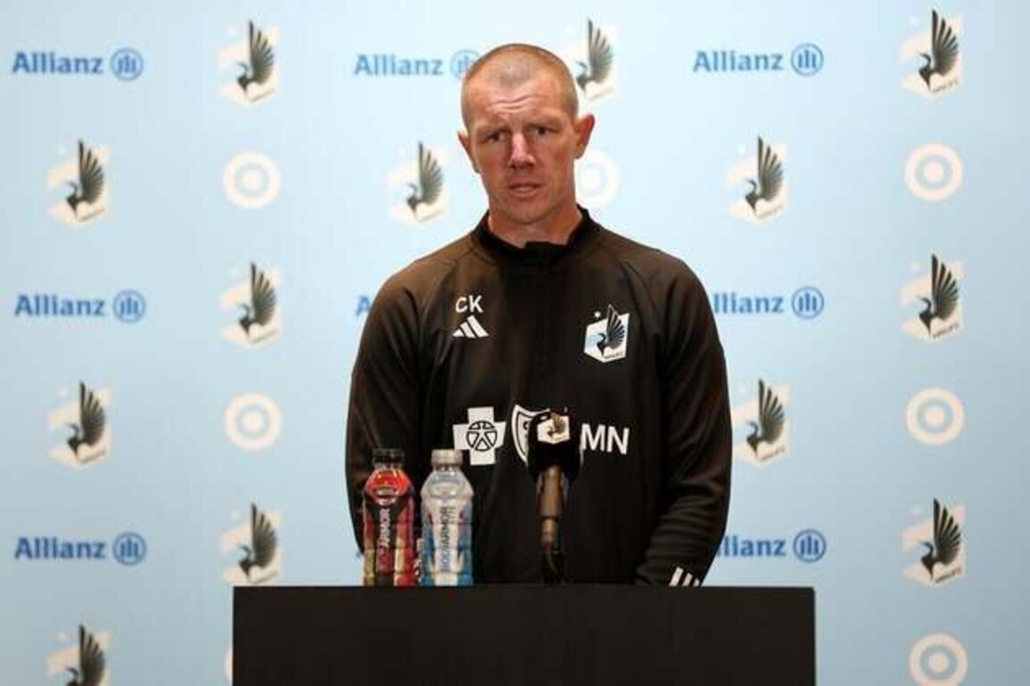 Minnesota United promote Cameron Knowles to head coach
