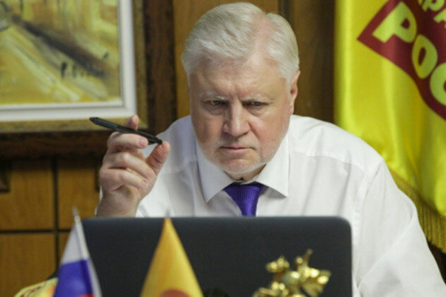 Russian MP calls out idiots and scoundrels for throttling Telegram