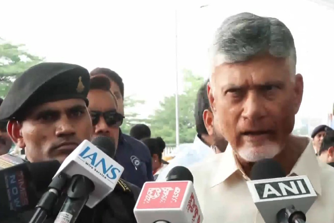 Andhra CM hails West Bengal's new "double-engine sarkar"; predicts development on "autopilot"
