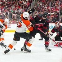 Flyers hope home-ice advantage slows unbeaten Canes in Game 3