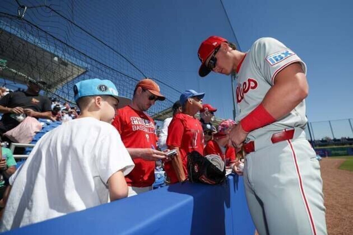 Phillies prospect Aidan Miller out 6-8 weeks with spinal injury