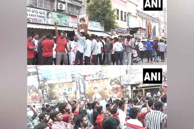 Pawan Kalyan's fans cheer outside theatres, roads in Vijayawada on 'Hari Hara Veera Mallu' release