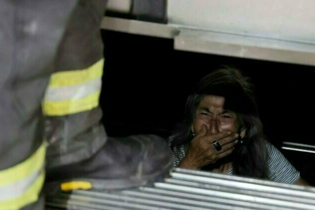 Blackout hits Chile, leaving millions without power 